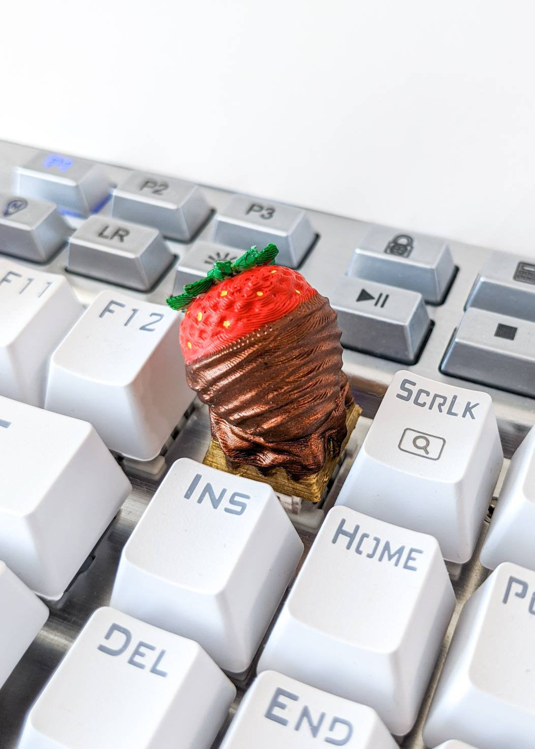 kawaii strawberry covered chocolate artisan keycap for mechanical keyboard  by do3dimension